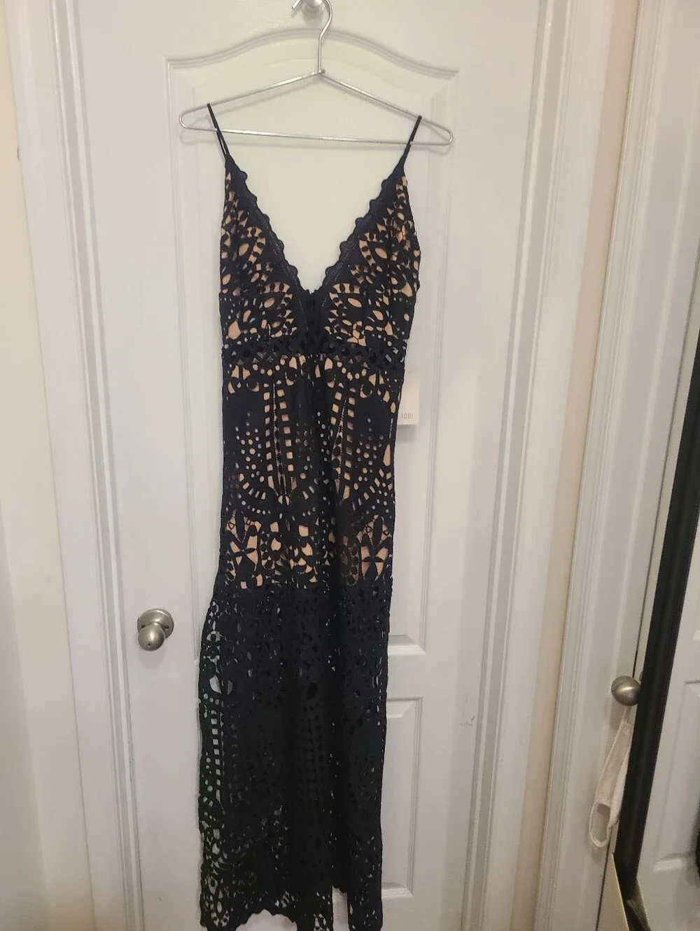 TOBI Crochet Lace Maxi Dress | Medium | Black - Picture 2 of 5